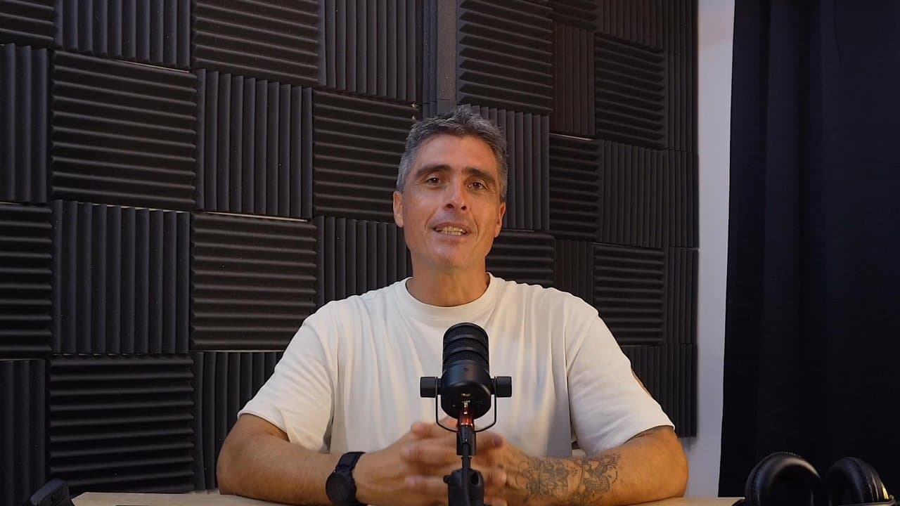 Rober, profesor de meditación y cofundador de Tempa Sempa